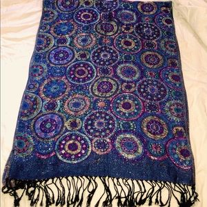 Gorgeous Metallic blue purple gold print pashmina scarf super soft